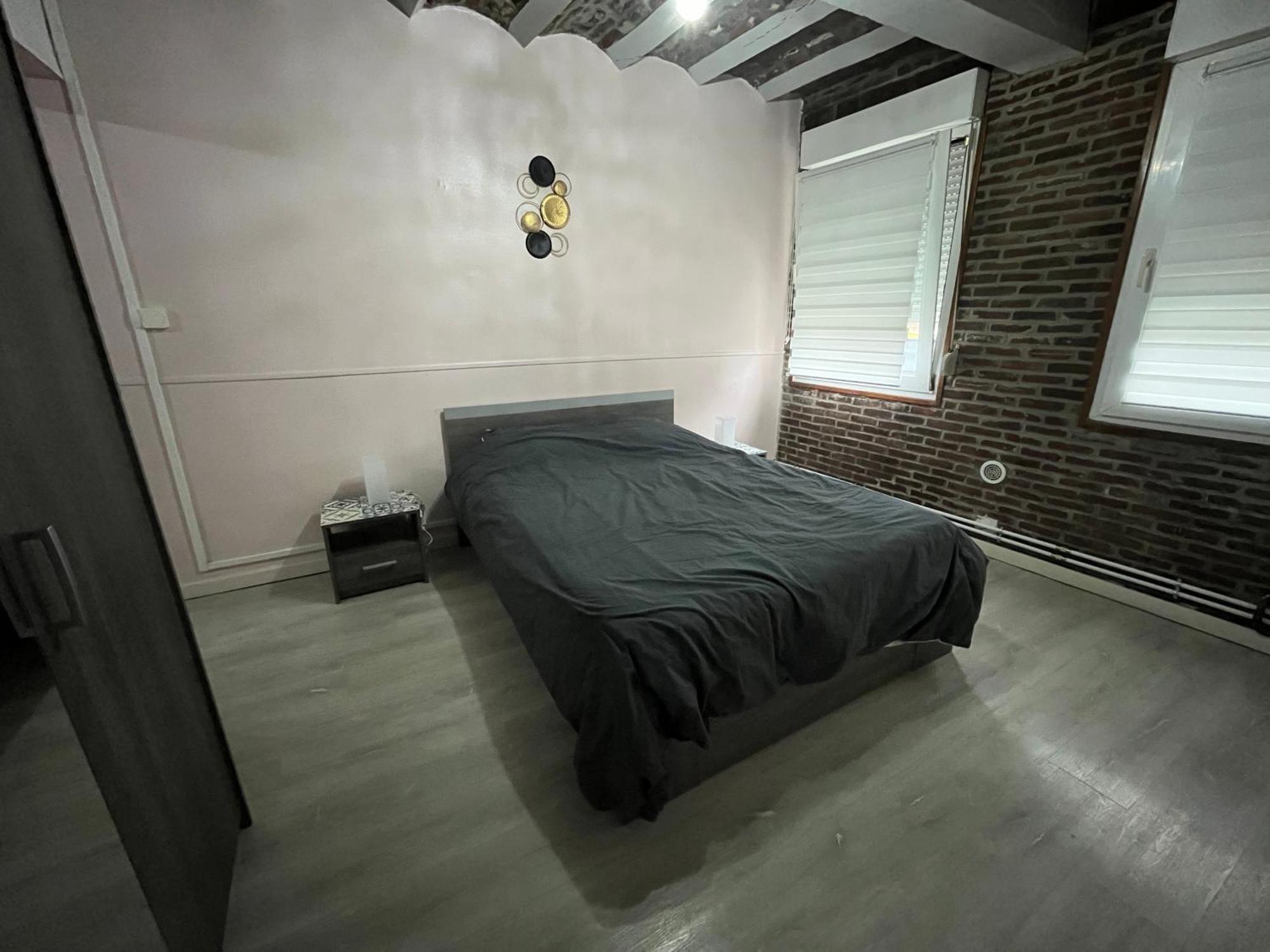 Appartement De Charme 40M2 Proche Centre Hospitalier Valenciennes Exterior foto